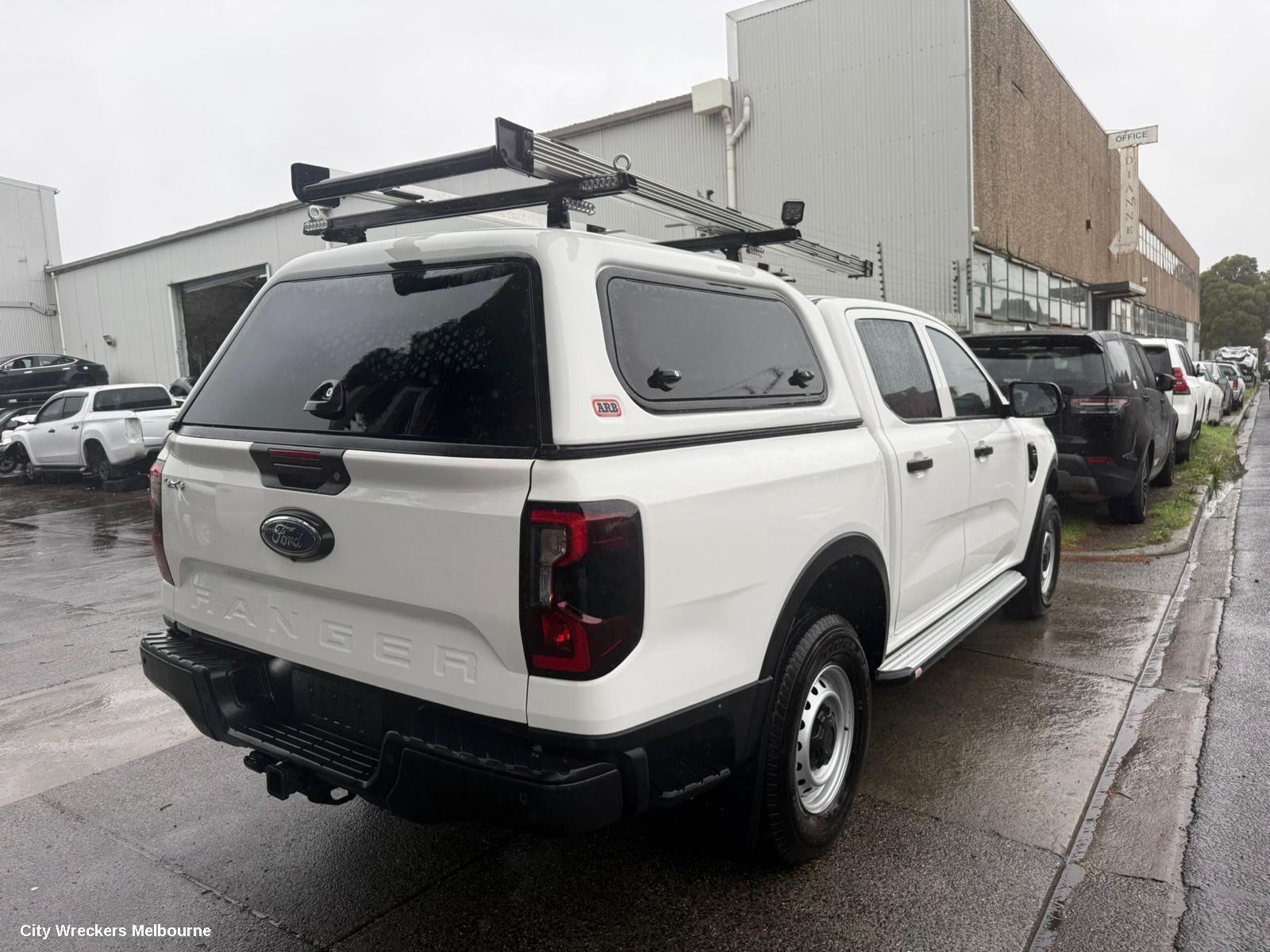 FORD RANGER 2024 Right Front Window Reg/Motor