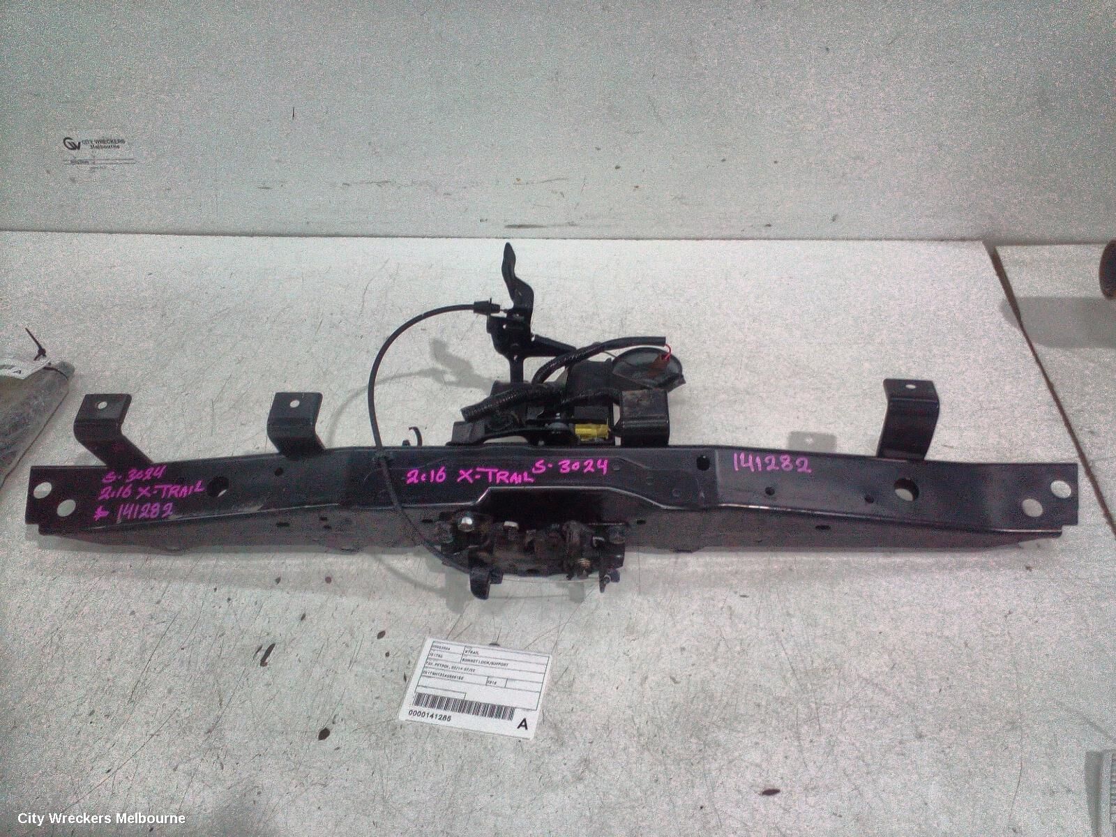 NISSAN XTRAIL 2016 Bonnet Lock/Support