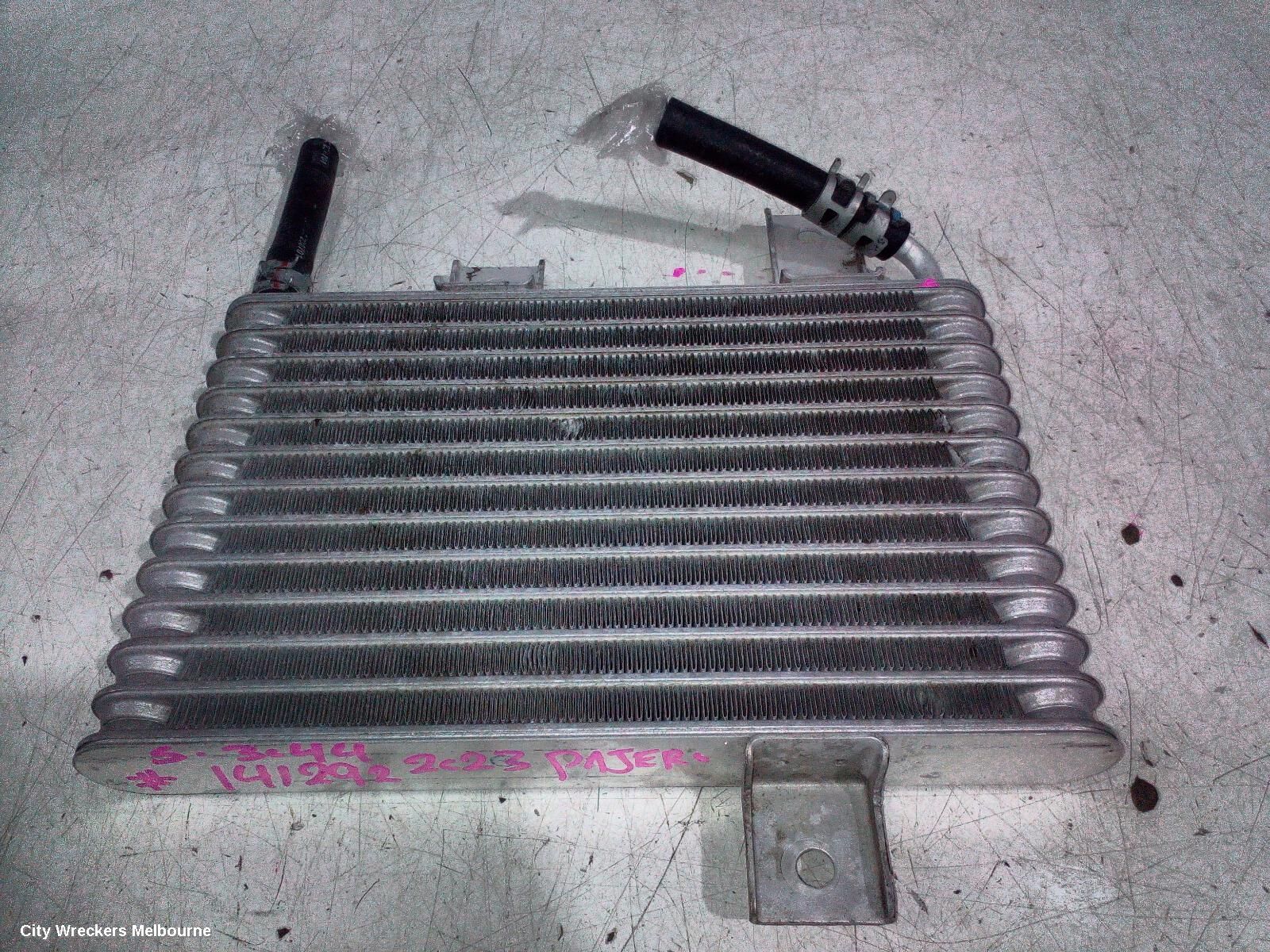 MITSUBISHI PAJERO 2023 Cooler
