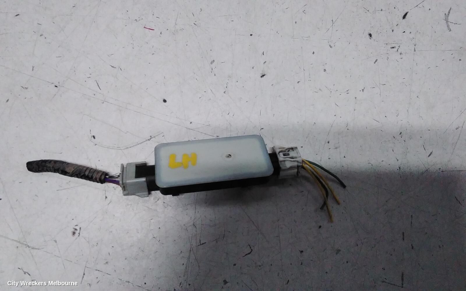 MITSUBISHI PAJERO, QE, PAJERO SPORT, 10/15-, LHR BLIND SPOT MODULE  : 141344