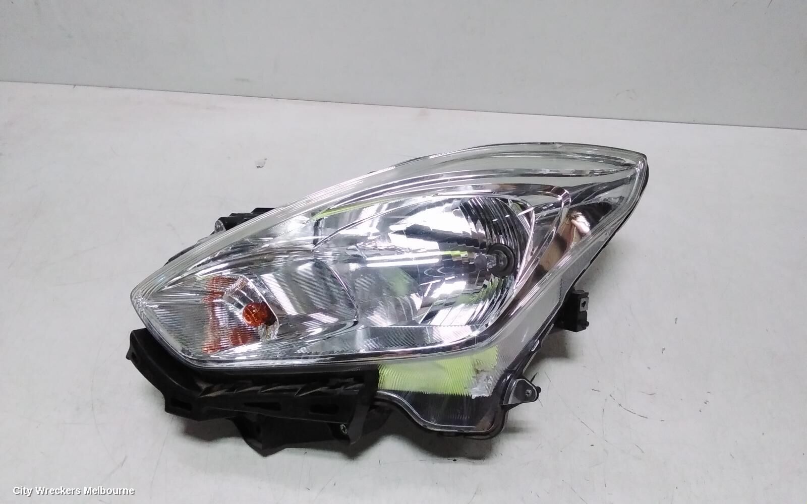 SUZUKI SWIFT 2018 Left Headlamp