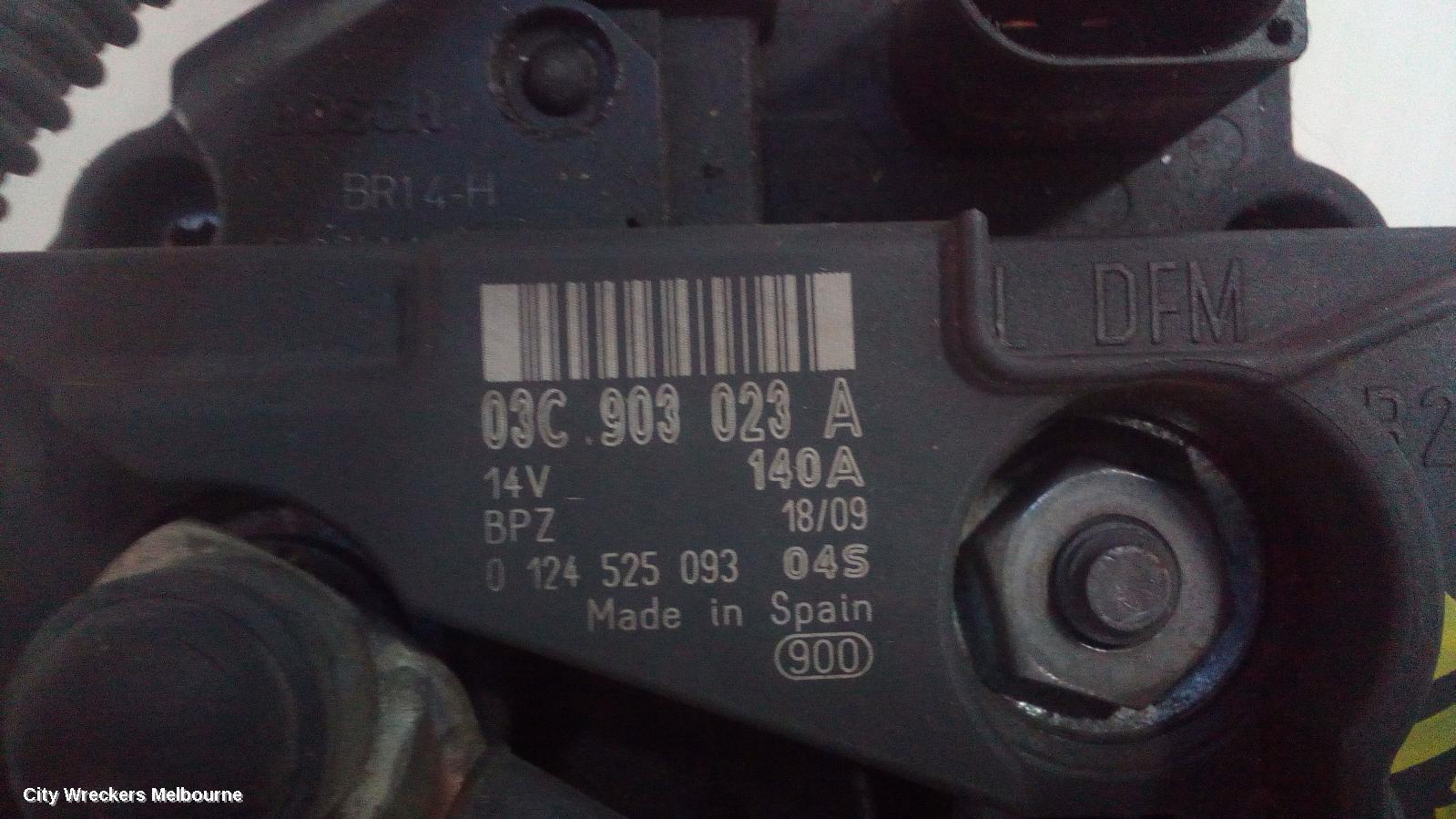 VOLKSWAGEN GOLF 2009 Alternator