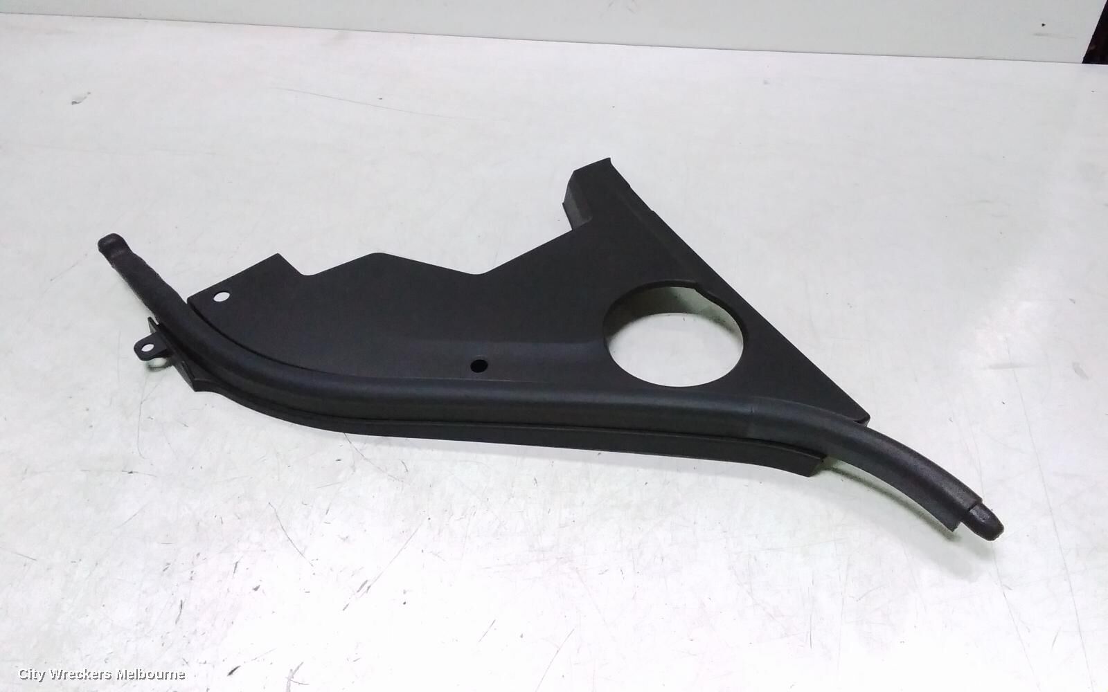 GENESIS GV70 2024 Trim Panel