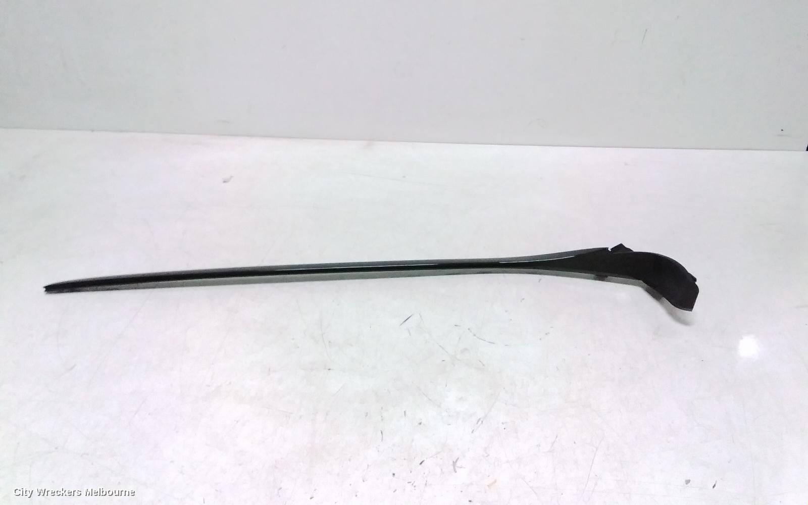 GENESIS GV70 2024 Trim Panel