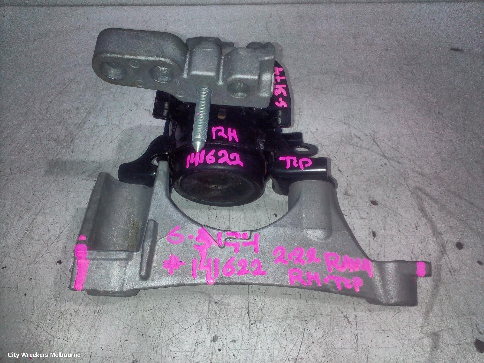 TOYOTA RAV4 2022 Mount