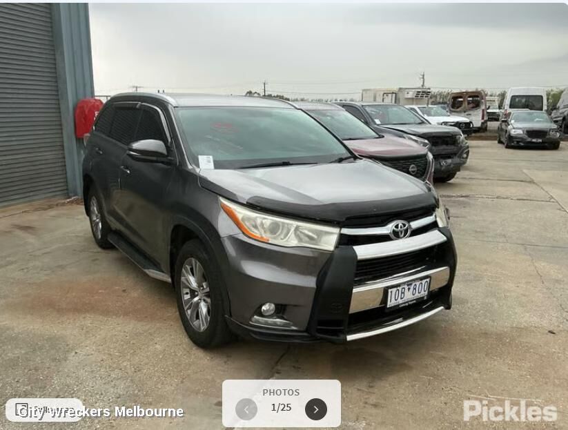 TOYOTA KLUGER 2014 Right Door Mirror