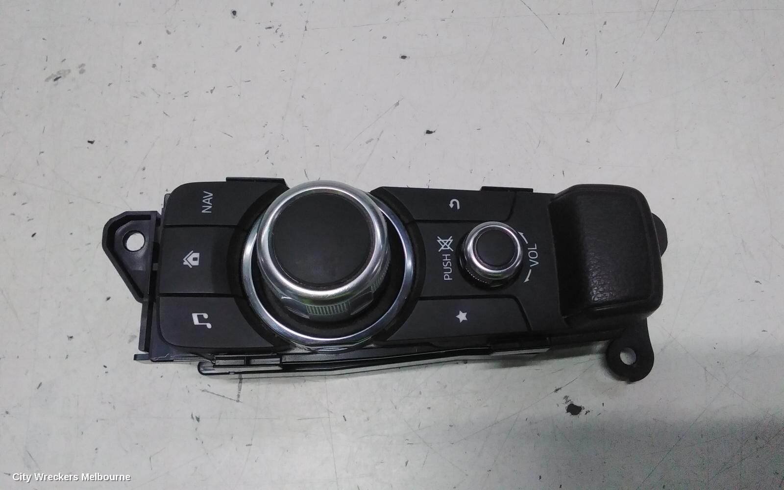 MAZDA 2, DJ/DL, 10/14-, D09H 66 CMO B  COMBINATION COMMANDER CONTROLS: 141825