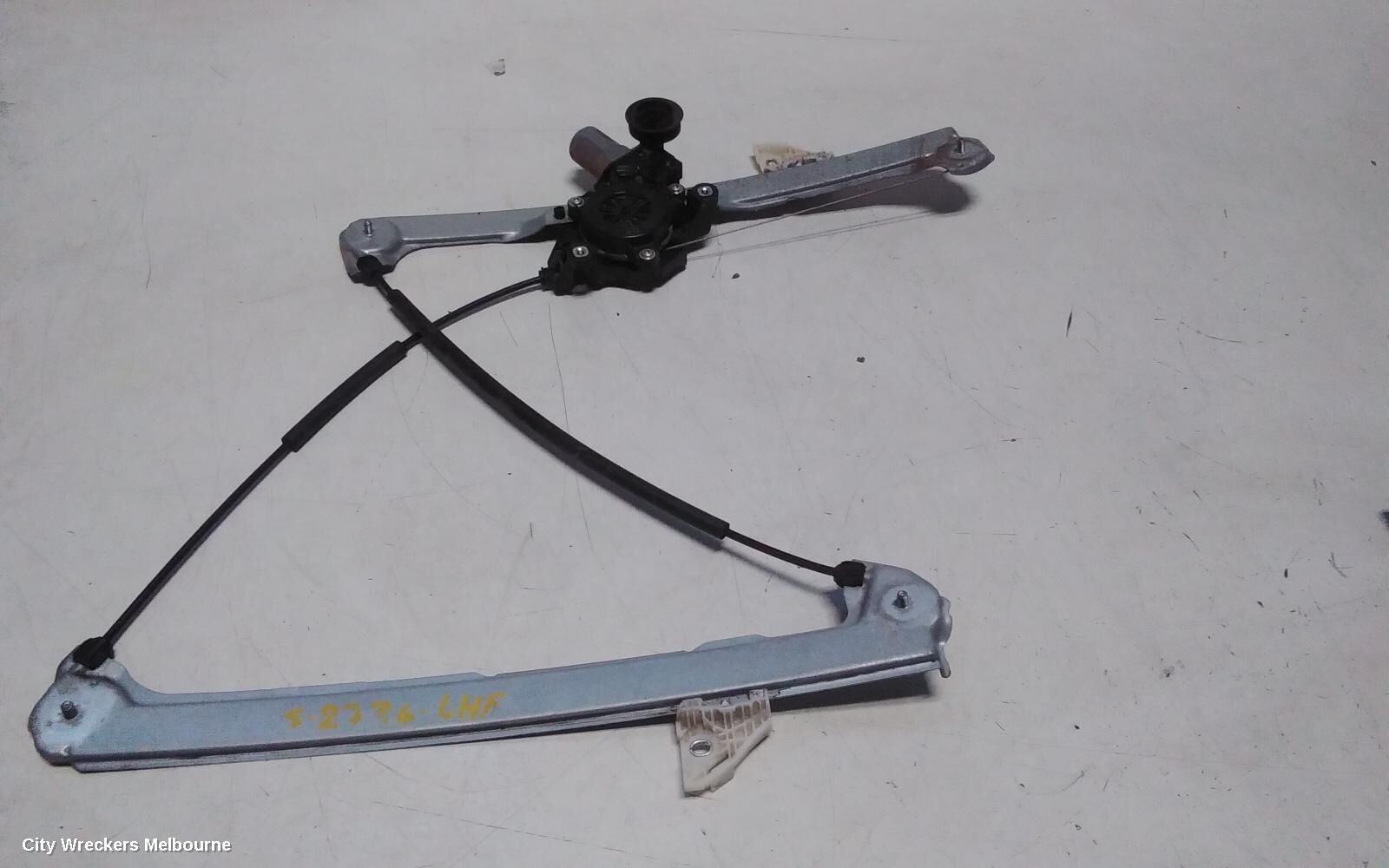 MAZDA 3 2022 Left Front Window Reg/Motor