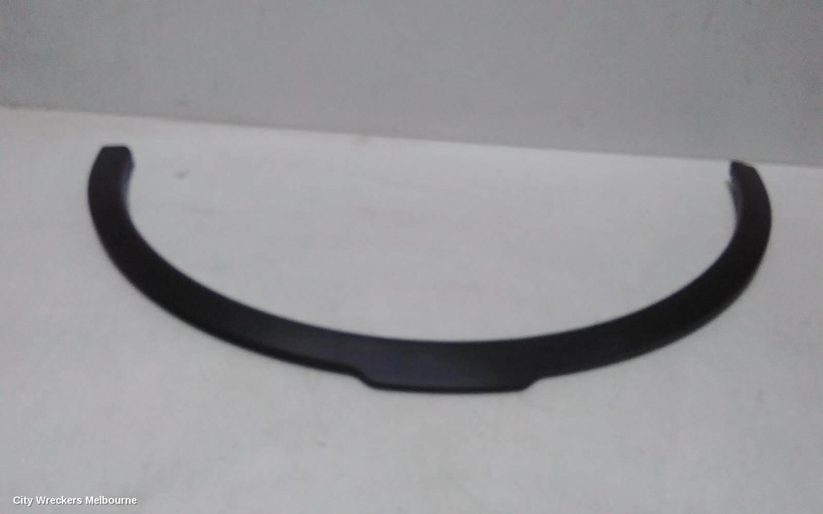 LAND ROVER DISCOVERY 2017 Wheel Arch Flare