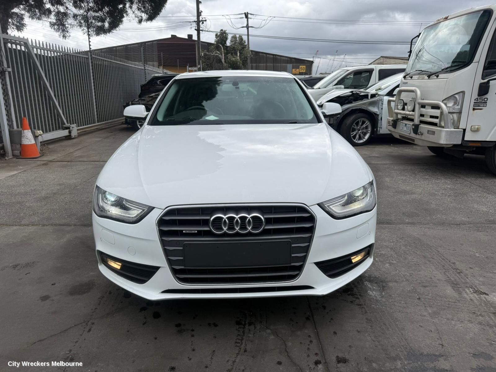 AUDI A4 2013 Catalytic Converter