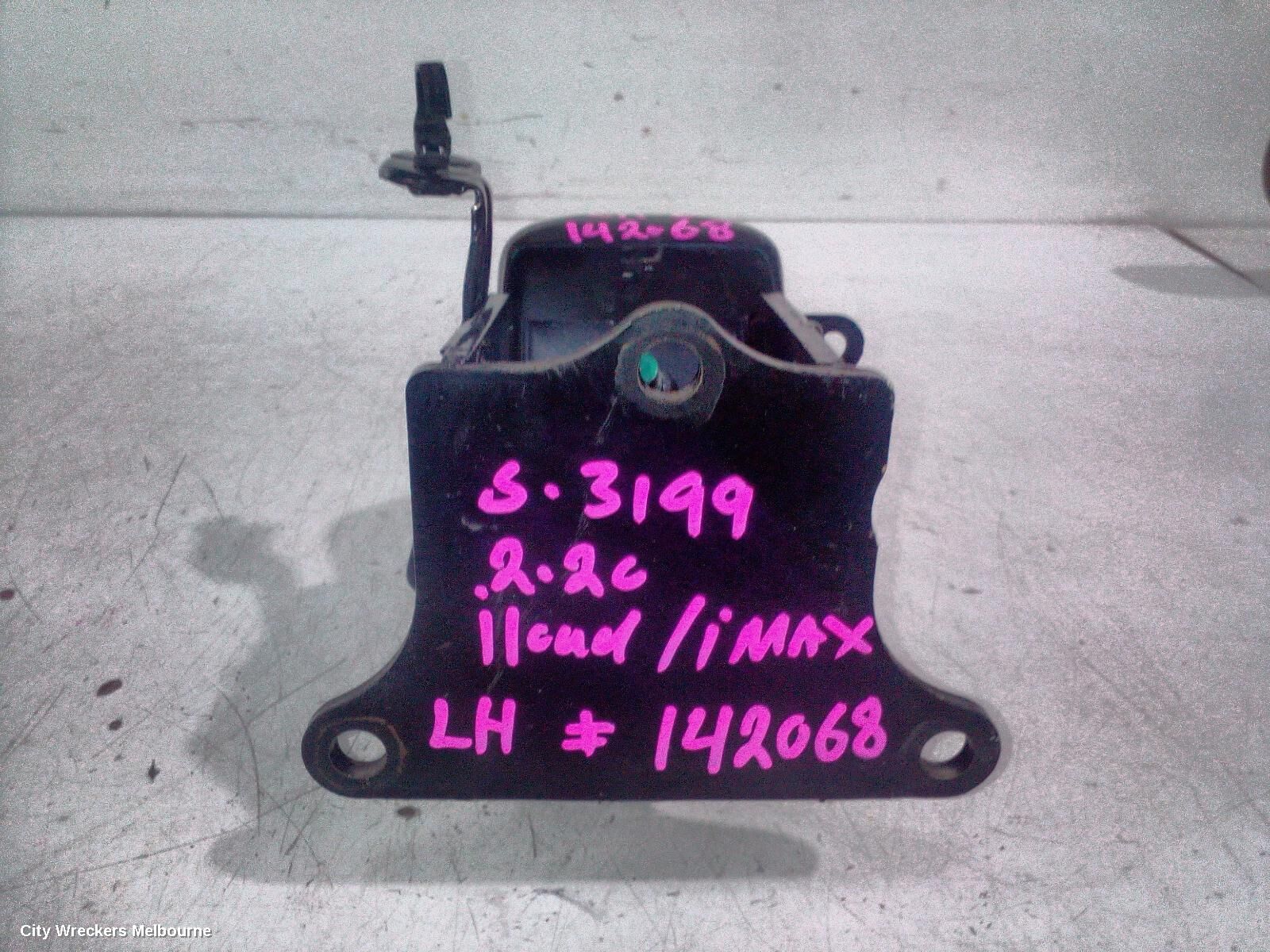 HYUNDAI ILOAD/IMAX 2020 Mount