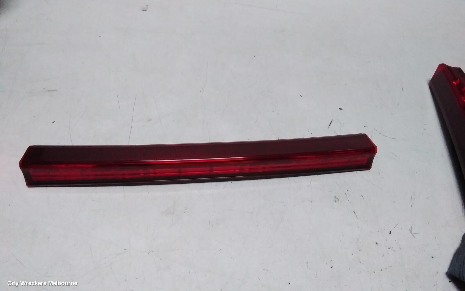 TOYOTA ESTIMA 2012 Rear Garnish