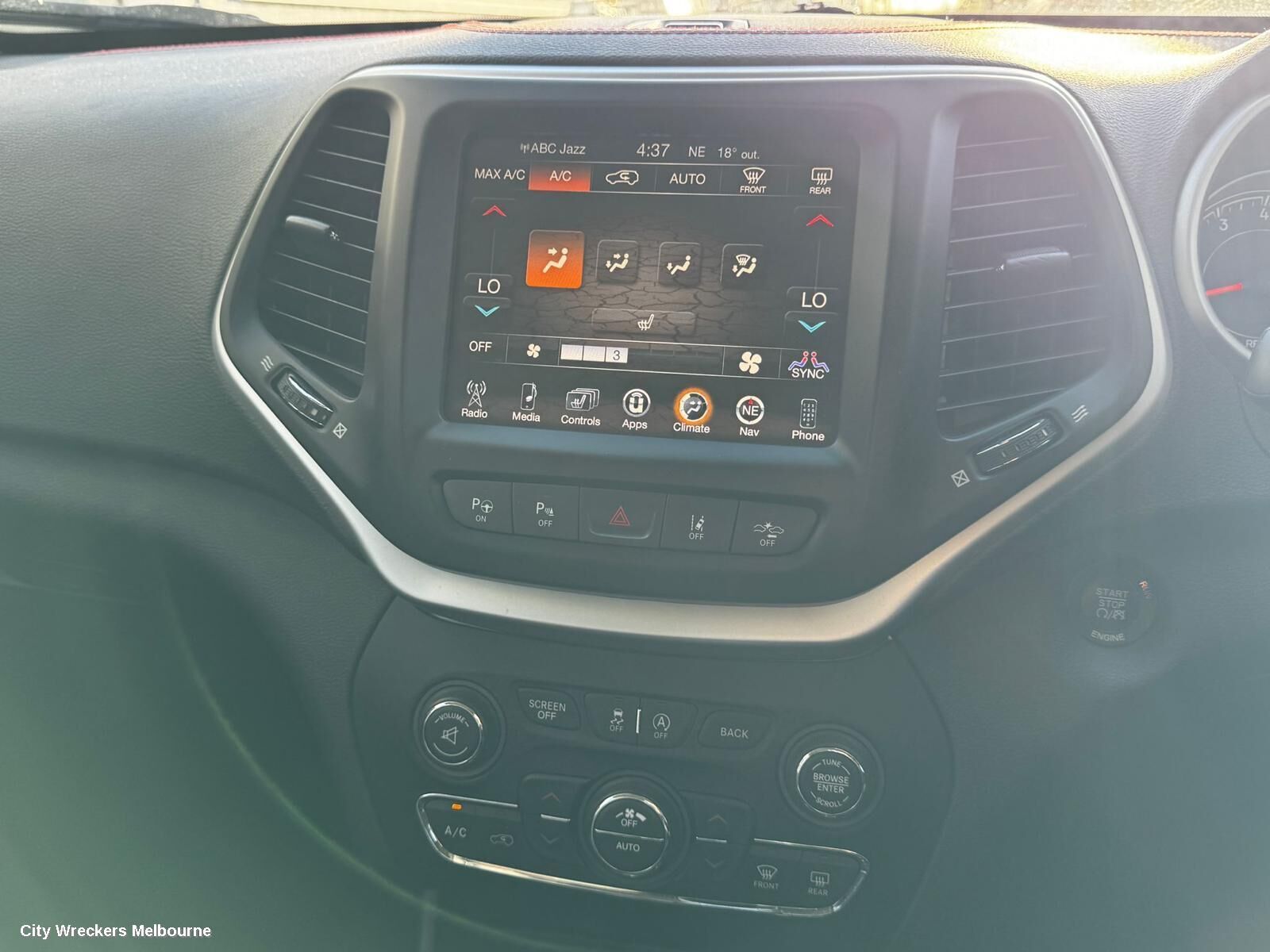 JEEP CHEROKEE 2015 Radio/Cd/Dvd/Sat/Tv