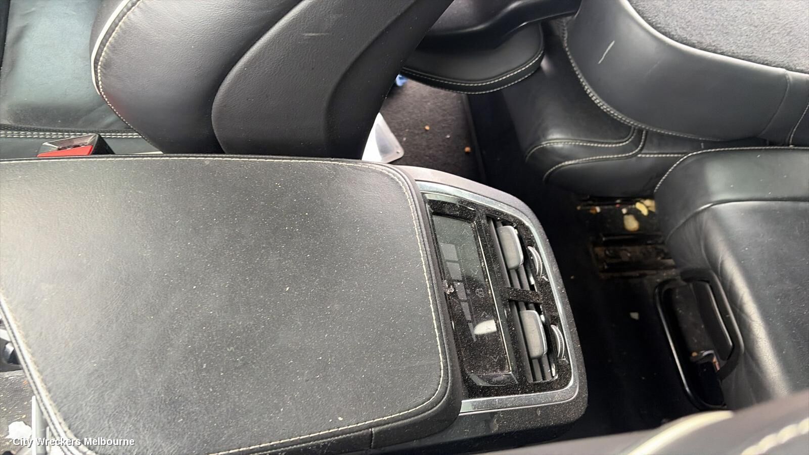 VOLVO XC90 2021 Console