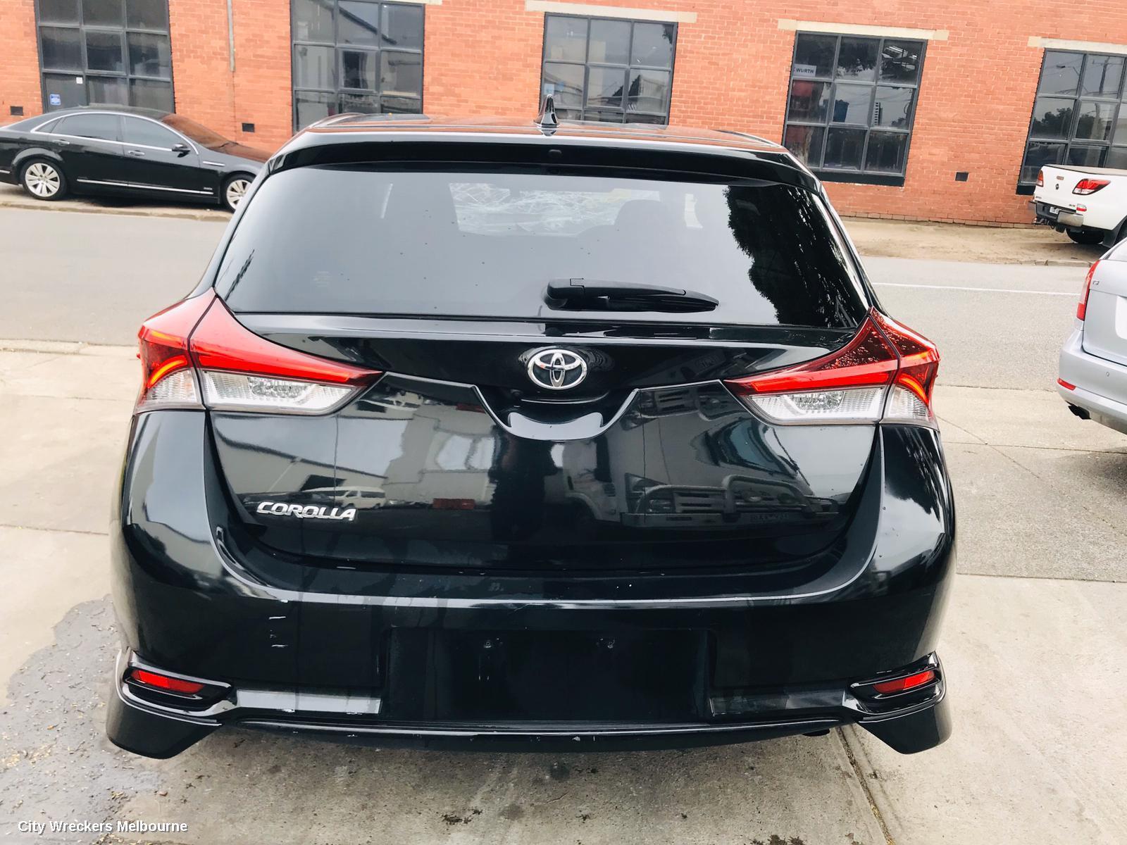 TOYOTA COROLLA 2015 Rear Bumper