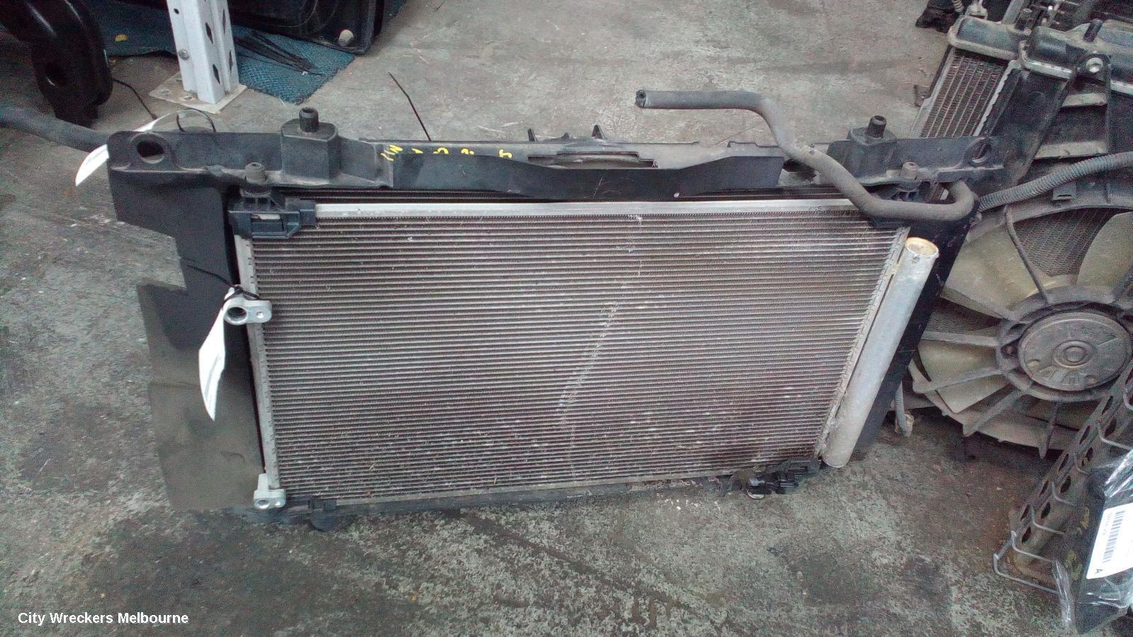 TOYOTA COROLLA 2015 Radiator