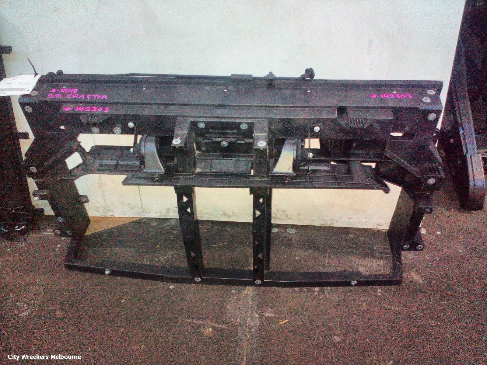 VOLKSWAGEN CRAFTER 2021 Radiator Support