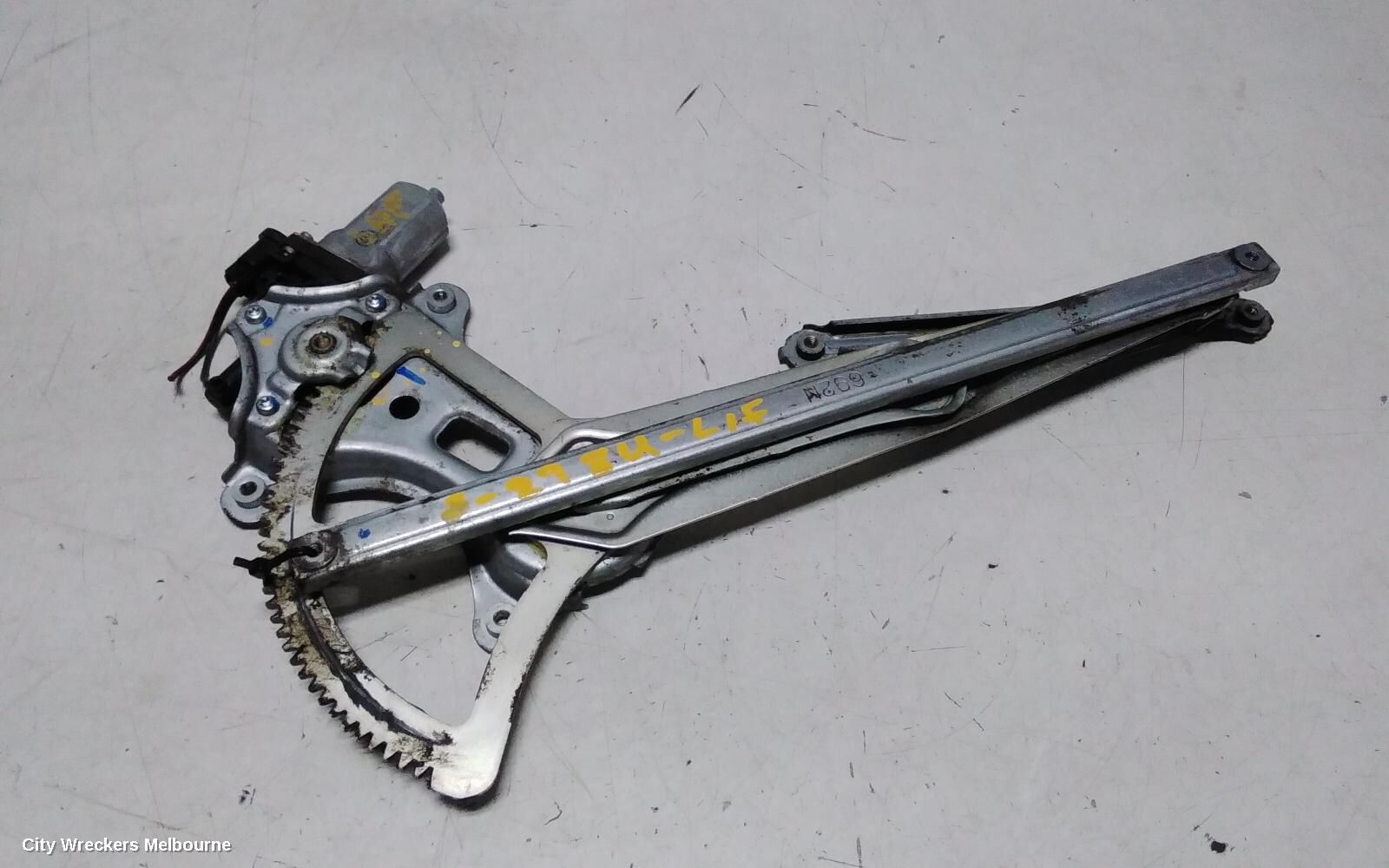 MITSUBISHI TRITON 2008 Left Front Window Reg/Motor