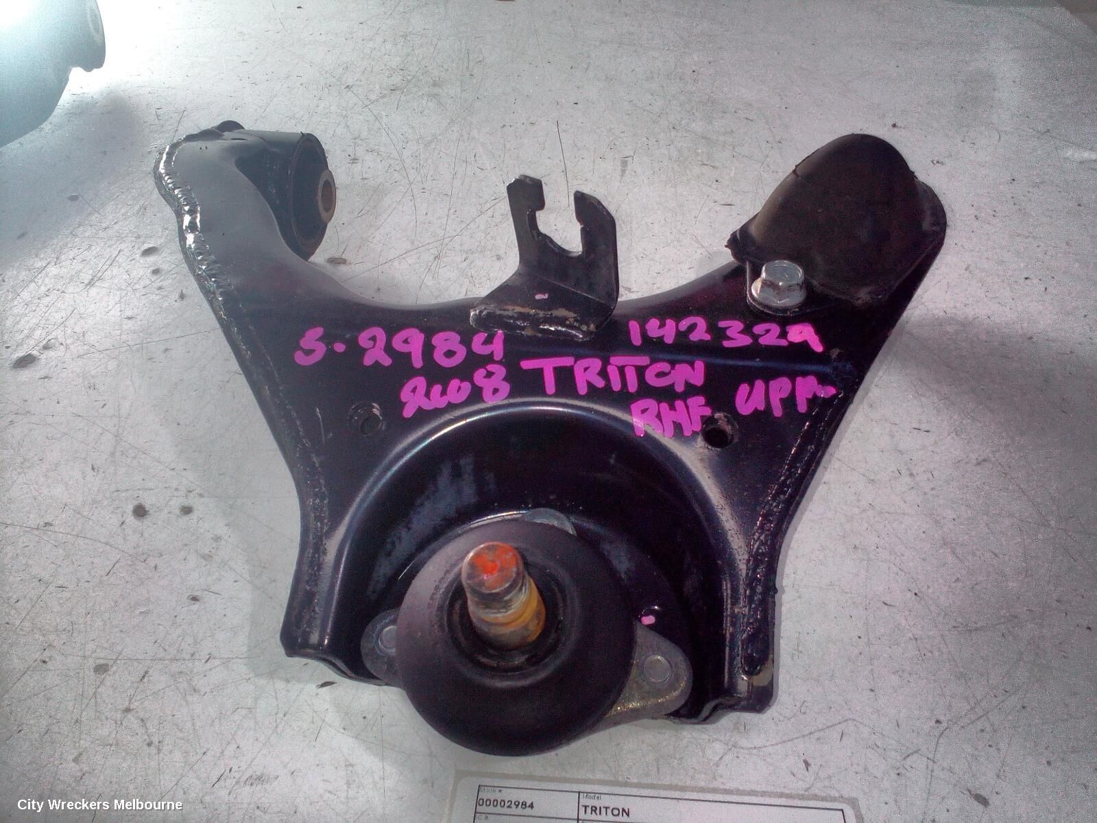 MITSUBISHI TRITON 2008 Right Front Upper Control Arm