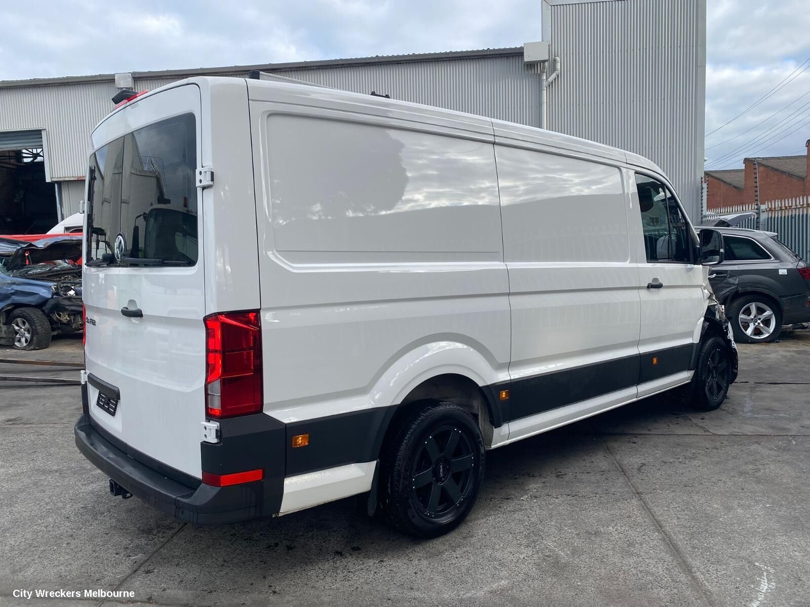 VOLKSWAGEN CRAFTER 2021 Left Rear Strut