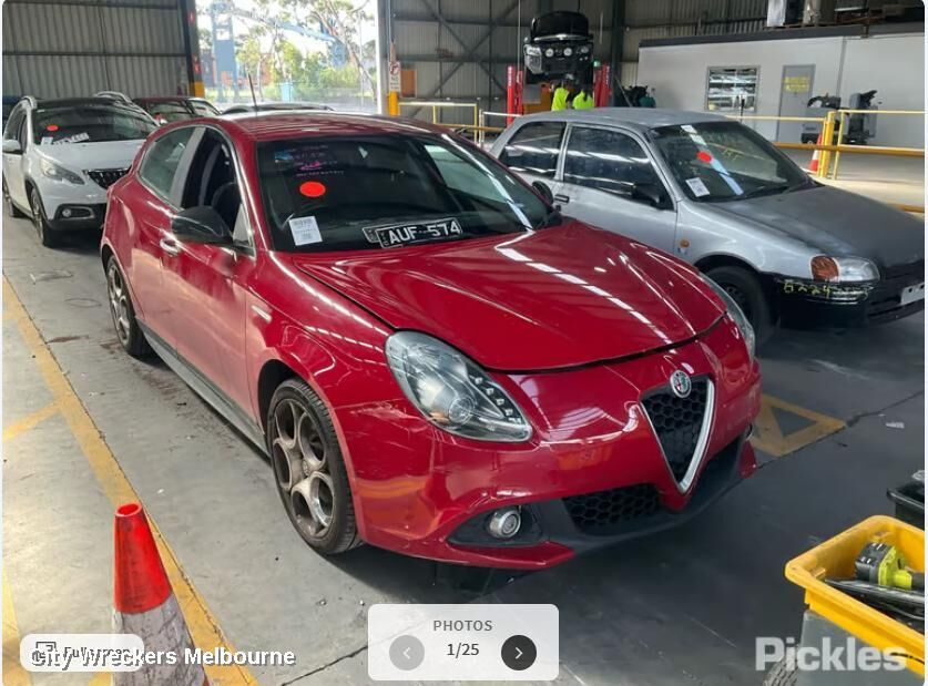 ALFA ROMEO GIULIETTA 2018 Right Front Door