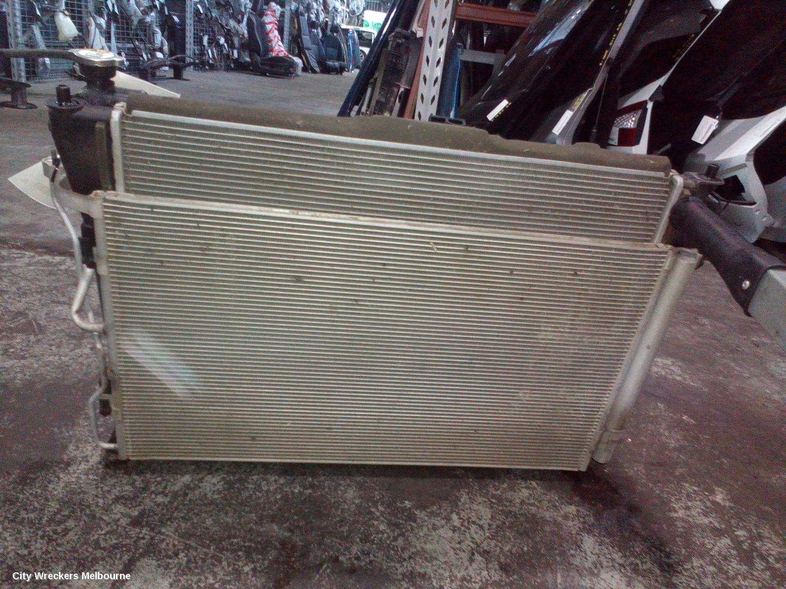 HYUNDAI I40 2017 Radiator