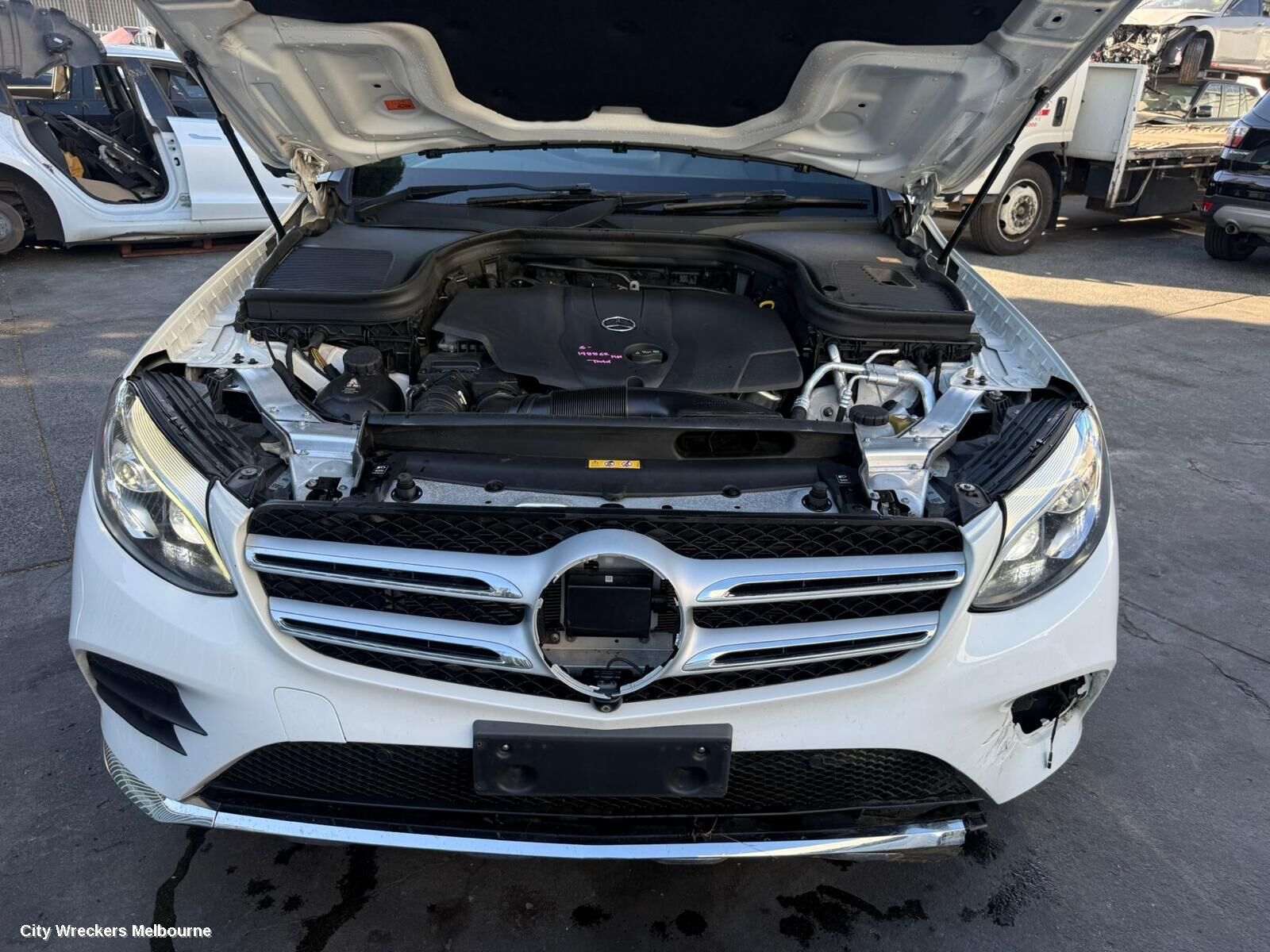 MERCEDES GLC CLASS 2015 Grille