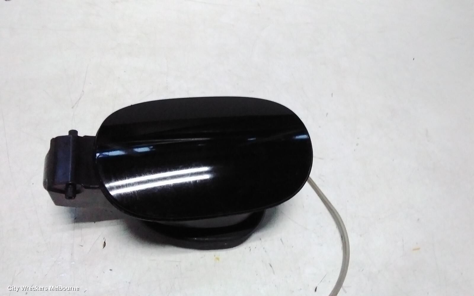 PORSCHE MACAN 2020 Fuel Door / Filler