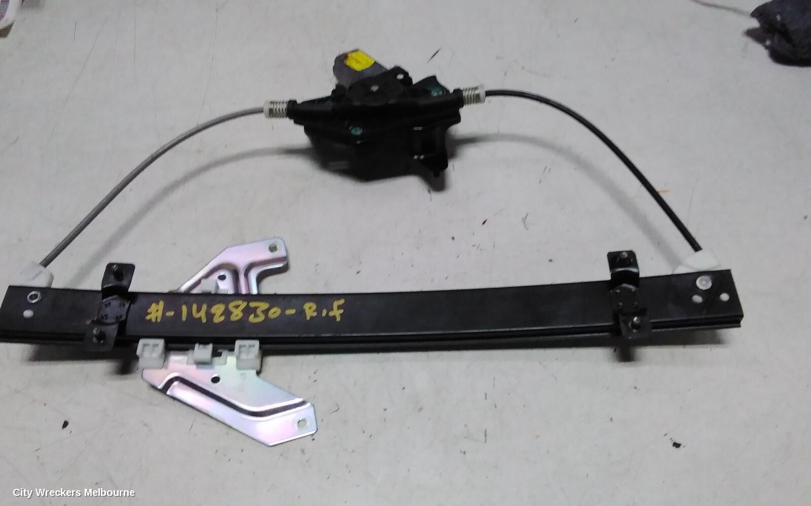 MG MG3 2023 Right Front Window Reg/Motor