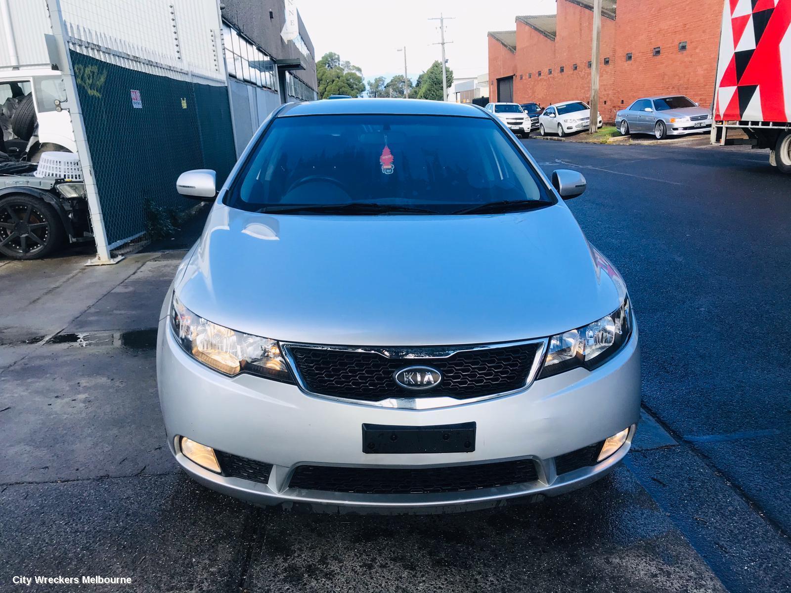 KIA CERATO 2012 Alternator