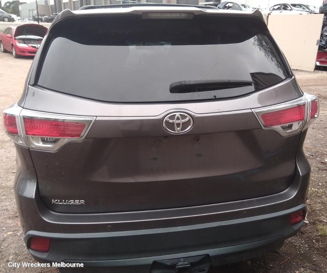 TOYOTA KLUGER 2014 Left Headlamp