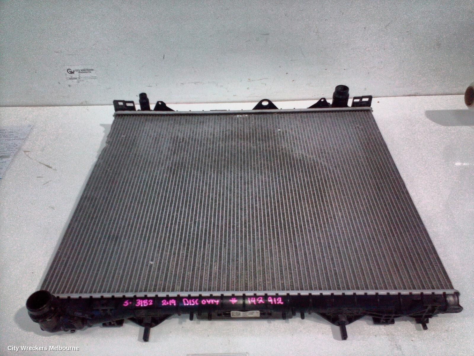 LAND ROVER DISCOVERY 2019 Radiator