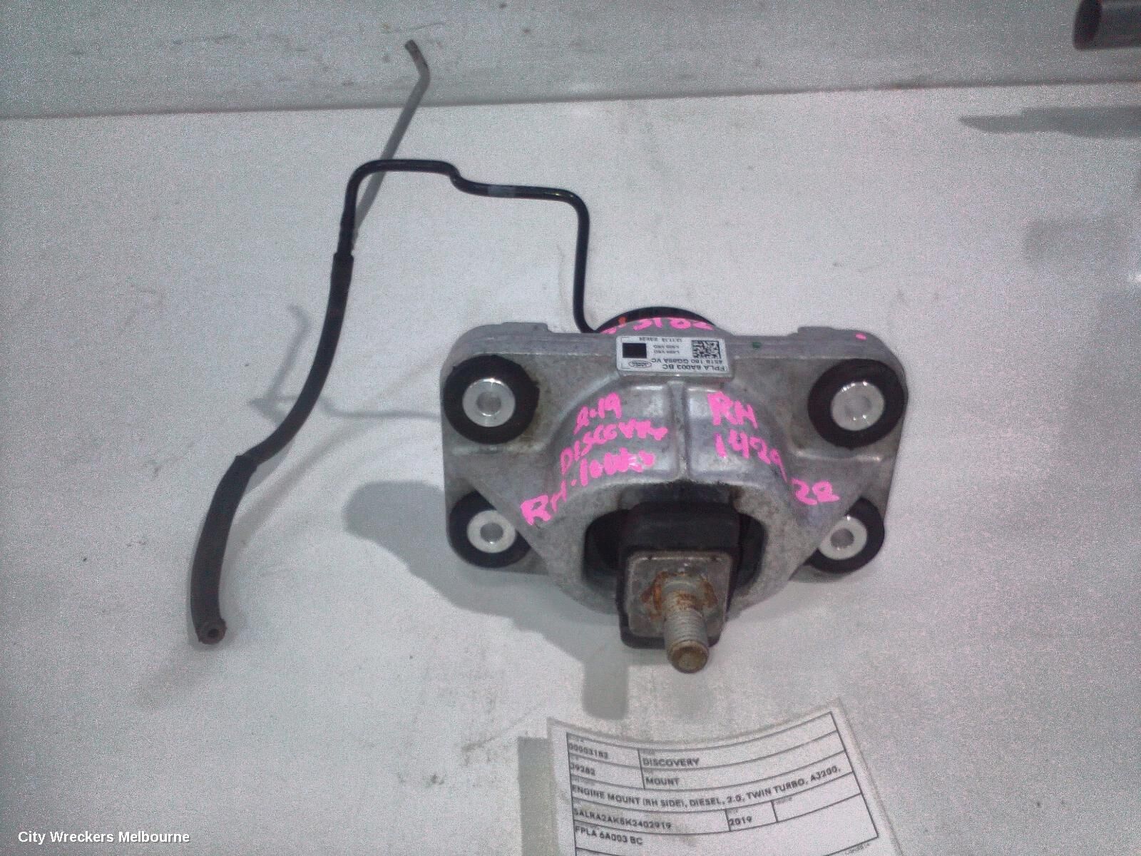 LAND ROVER DISCOVERY 2019 Mount