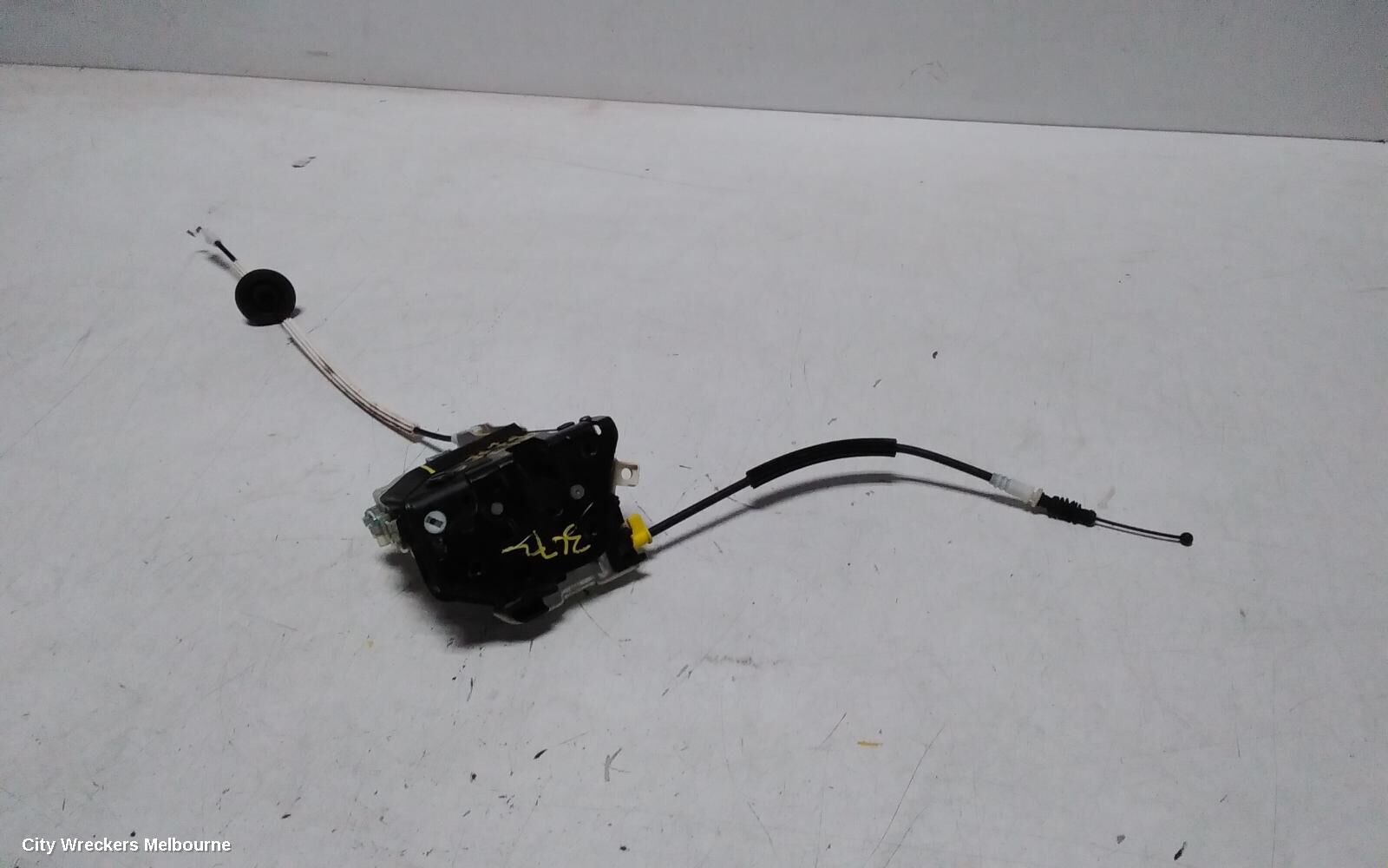 AUDI Q5 2011 Door/Boot/Gate Lock, LEFT REAR DOOR LOCK, 8R, SINGLE ROW (6 PIN), P/N 8K0839015C, 12/08-01/17