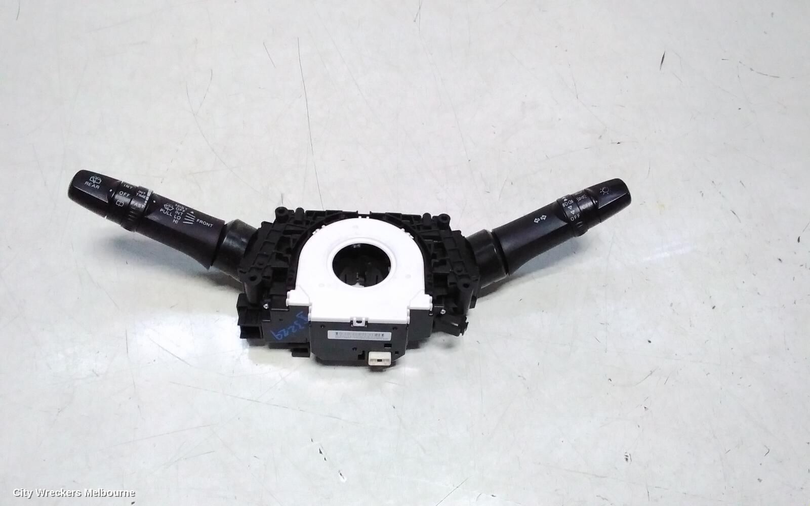 MITSUBISHI OUTLANDER 2018 Combination Switch