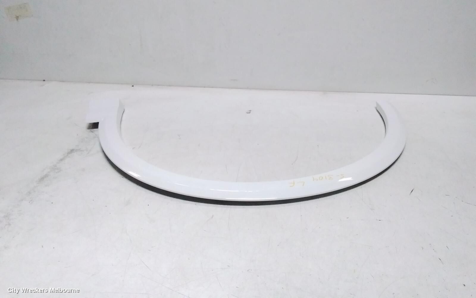AUDI Q2 2019 Wheel Arch Flare