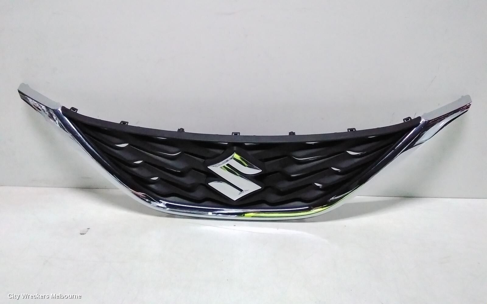 SUZUKI BALENO 2020 Grille