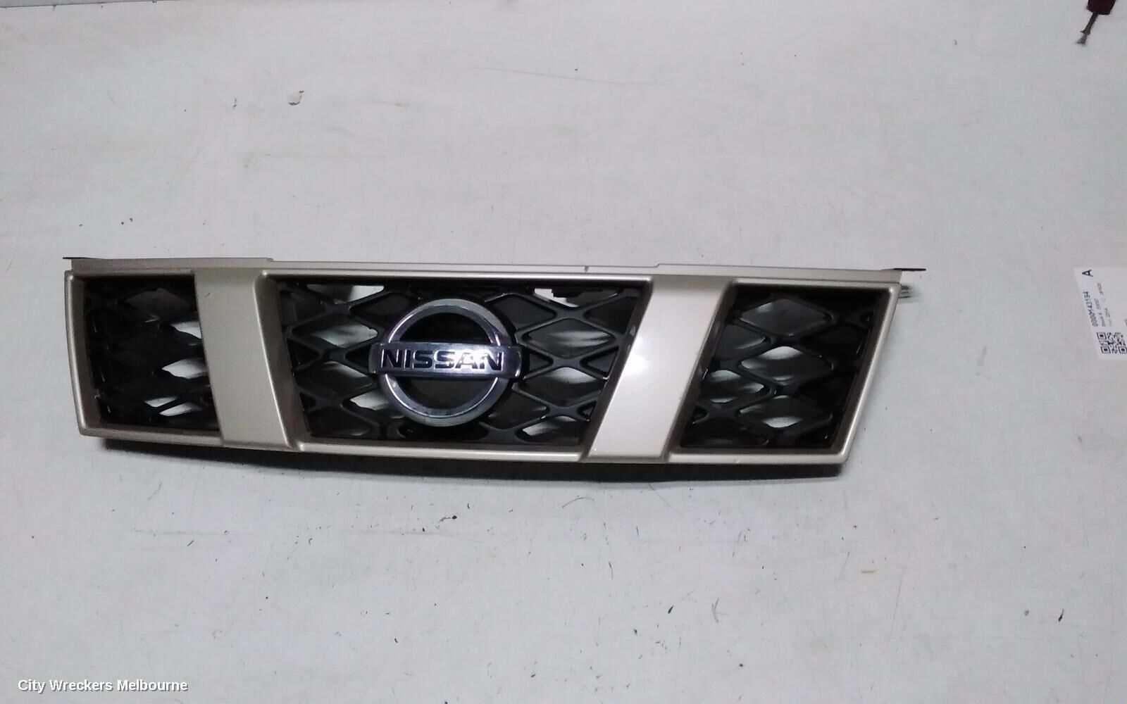 NISSAN XTRAIL 2009 Grille