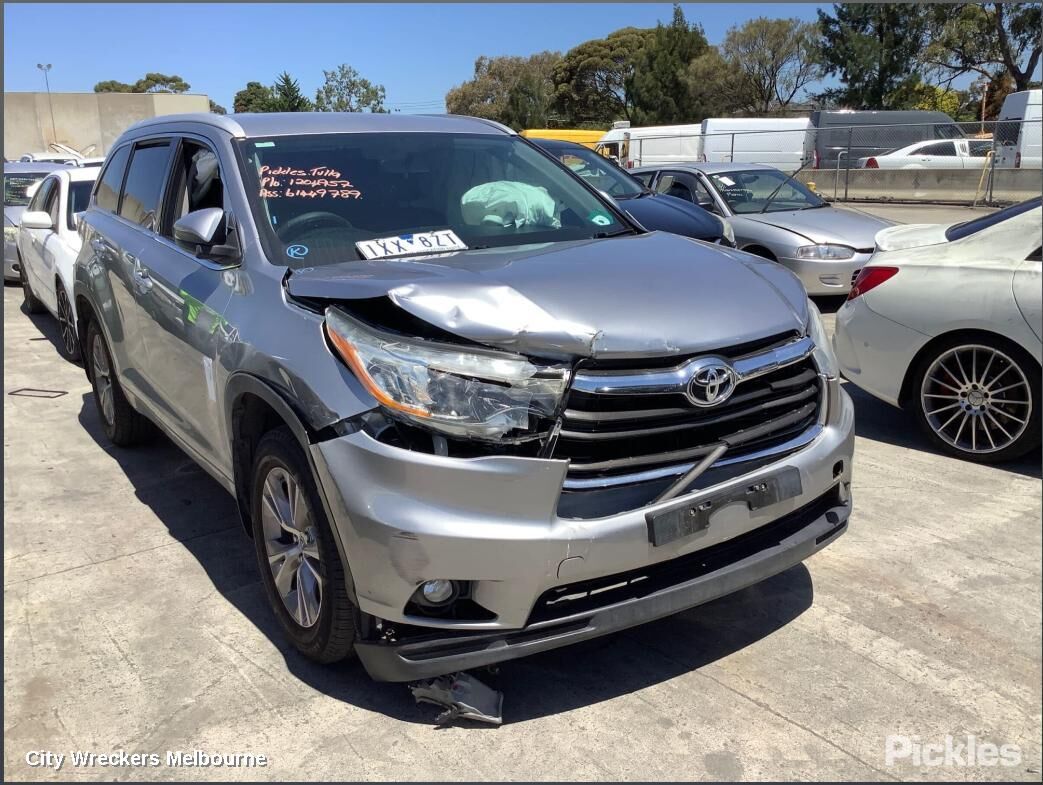 TOYOTA KLUGER 2015 Right Rear Door Window