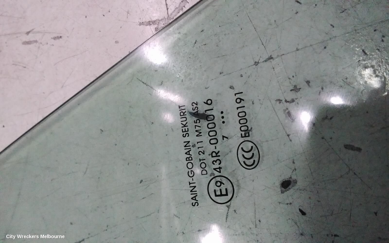 CITROEN BERLINGO 2013 Right Front Door Window