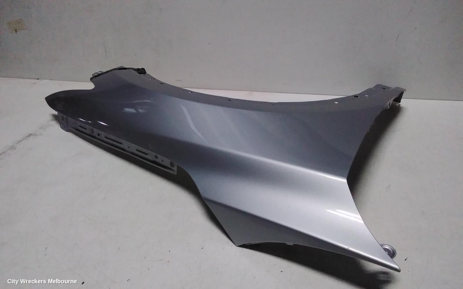 MAZDA CX5 2018 Right Guard