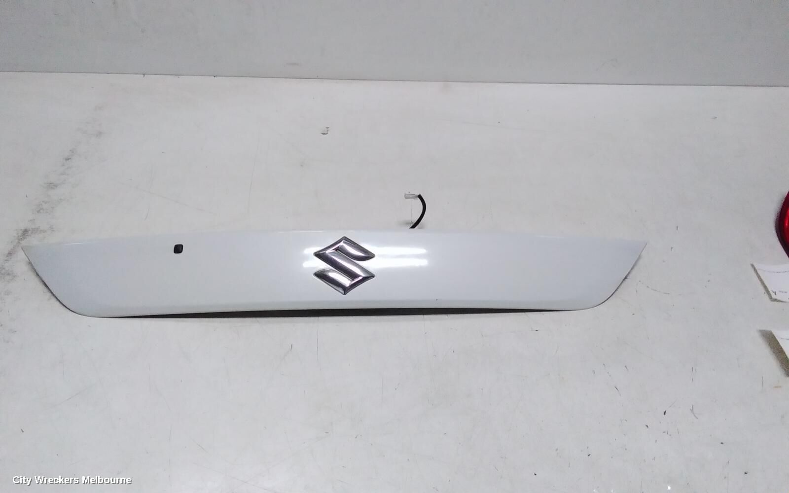 SUZUKI S-CROSS 2014 Rear Garnish