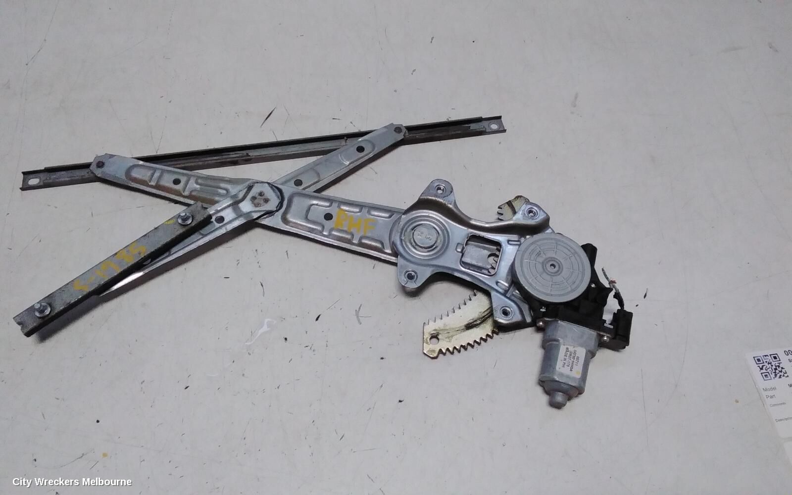 NISSAN MICRA 2011 Right Front Window Reg/Motor