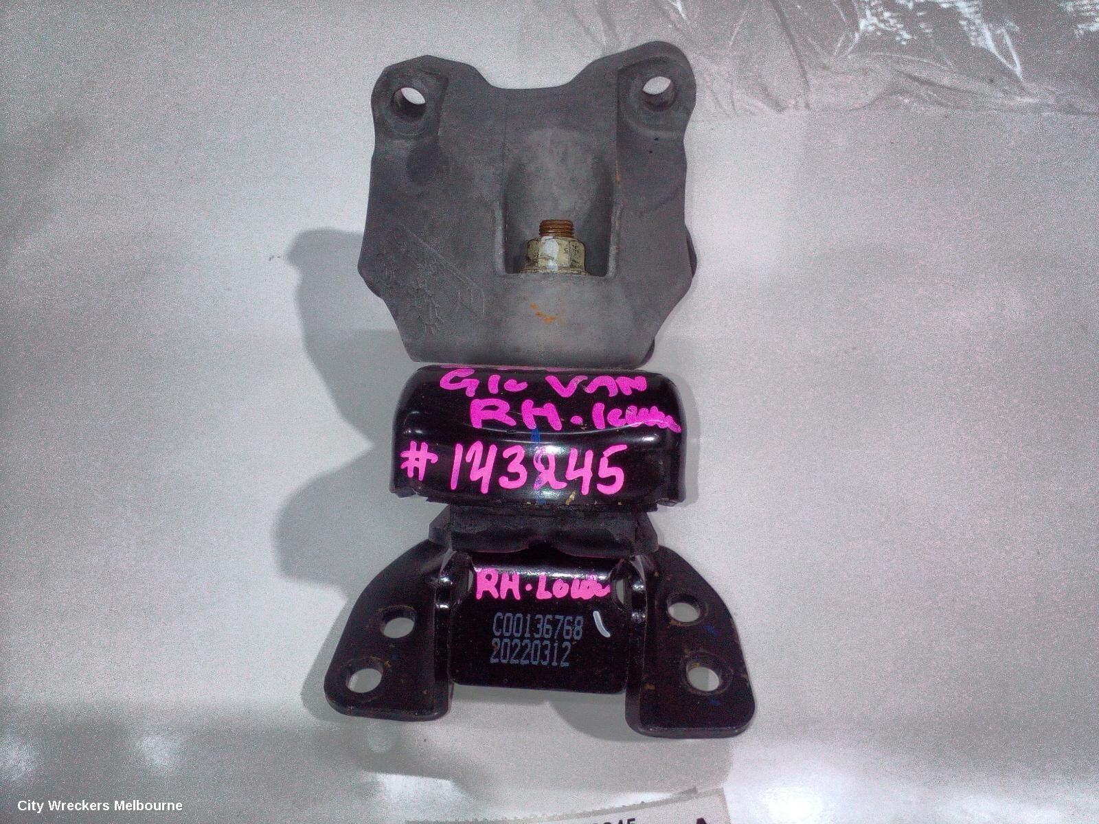 LDV G10 2022 Mount