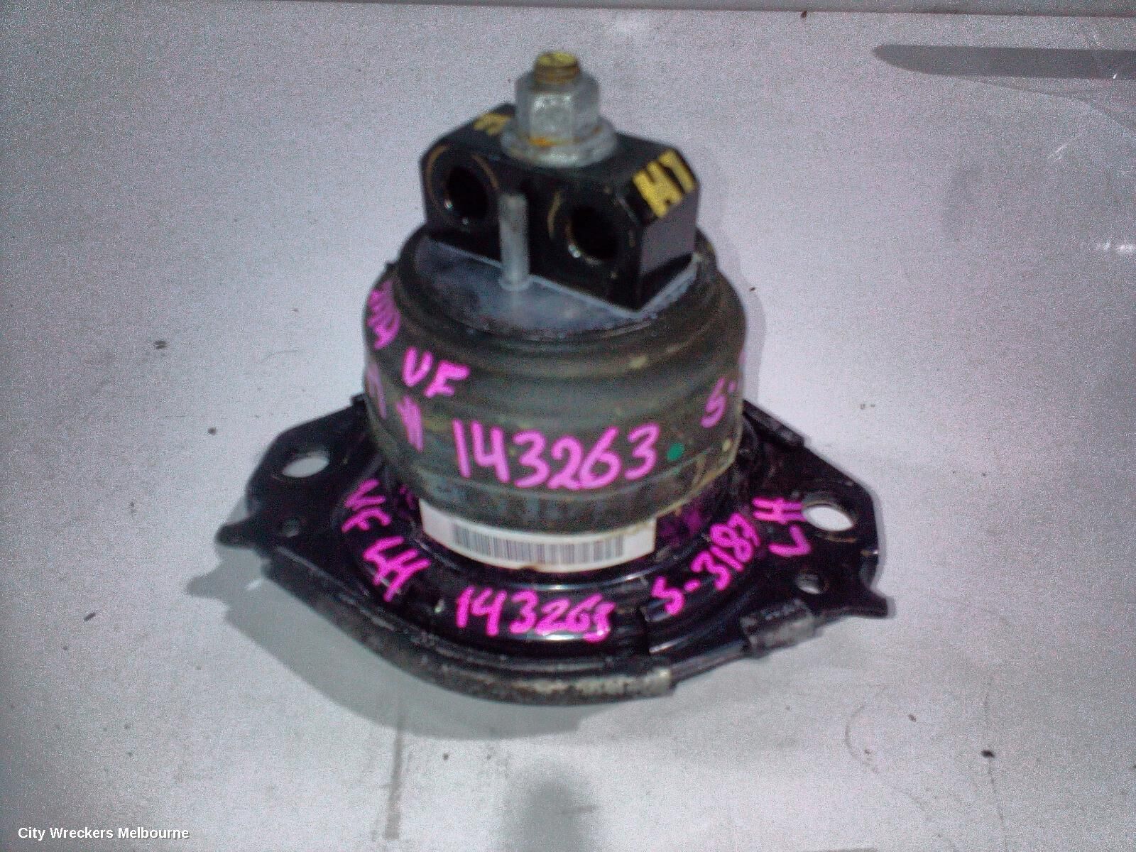 CHRYSLER 300C 2019 Mount