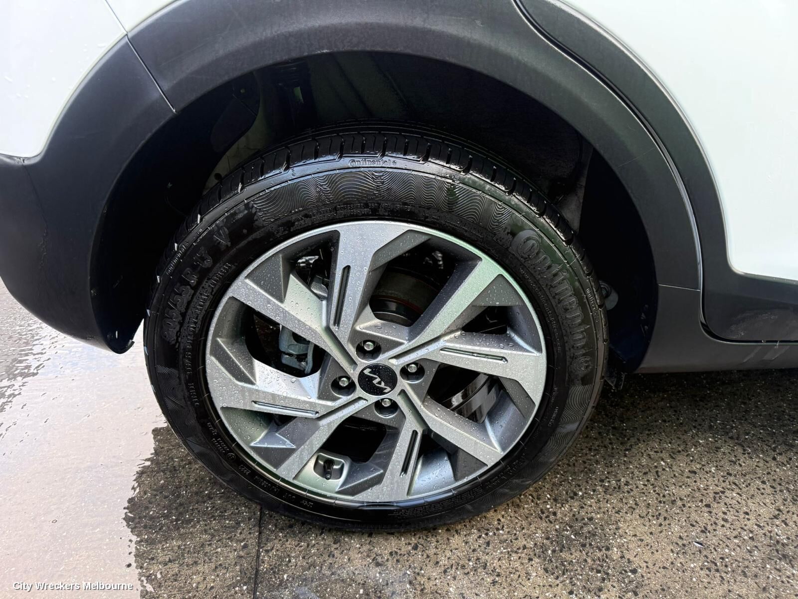 KIA STONIC 2023 Wheel Mag