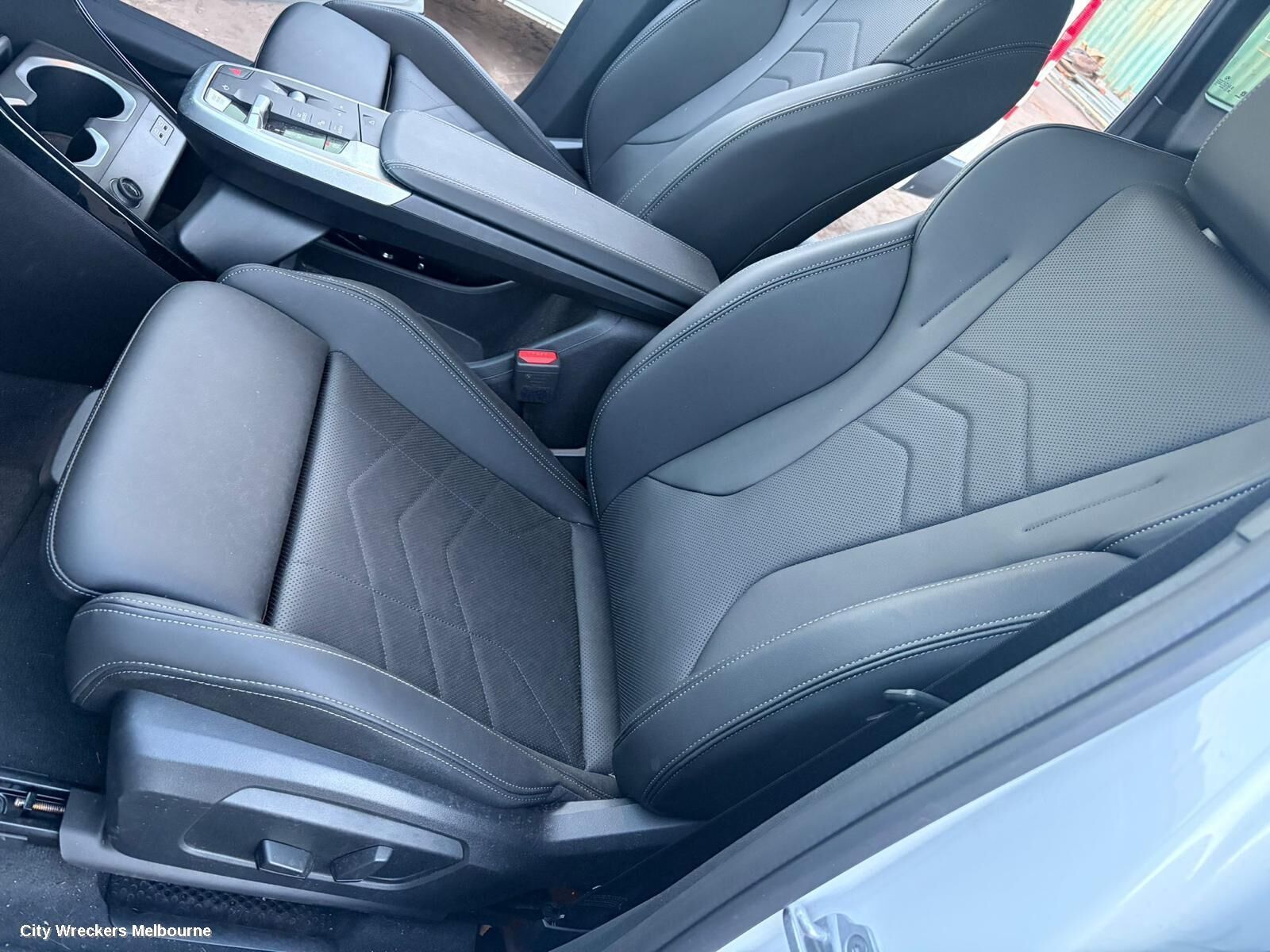 BMW X1 2025 Front Seat
