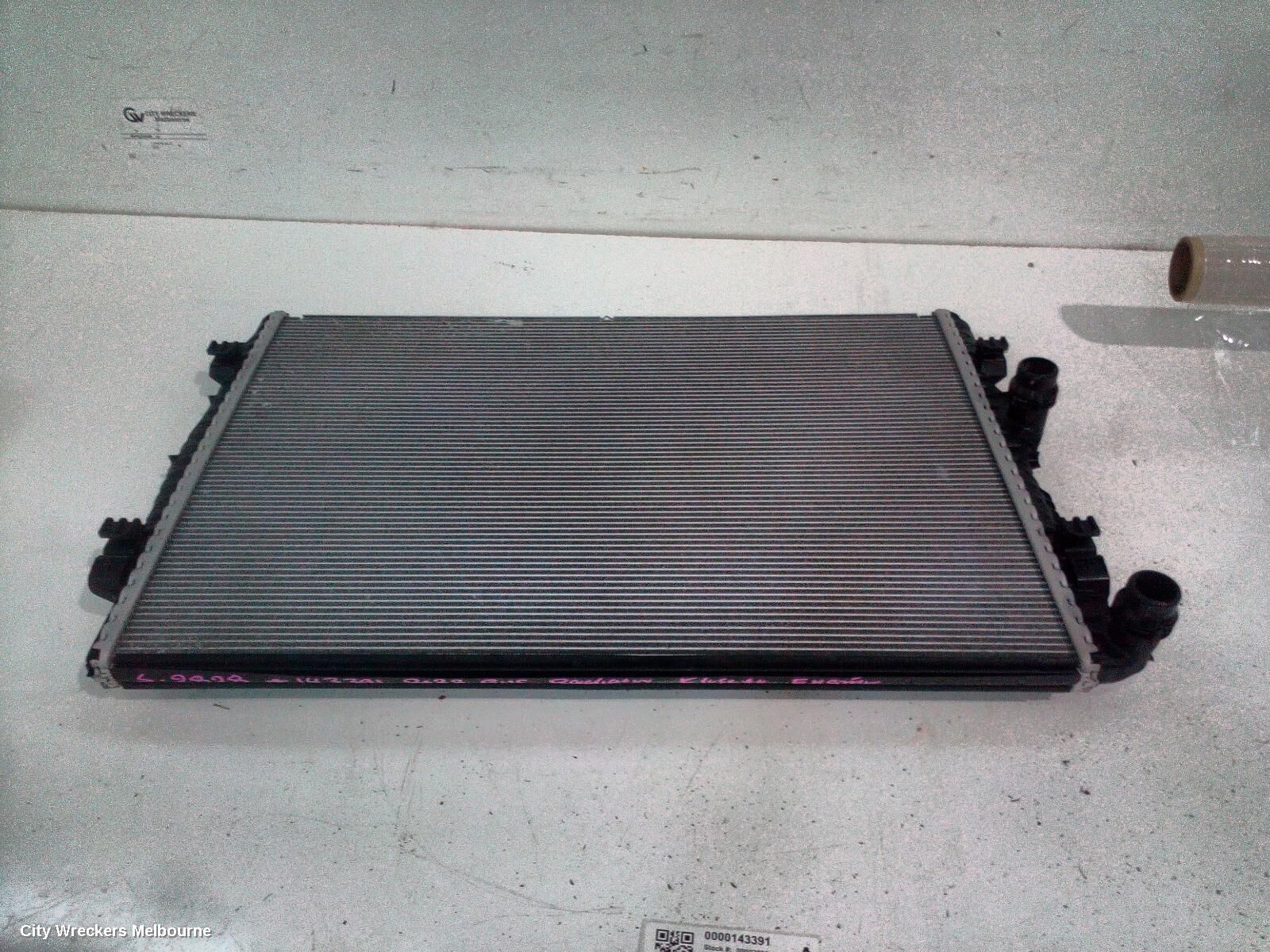 VOLKSWAGEN GOLF 2022 Radiator