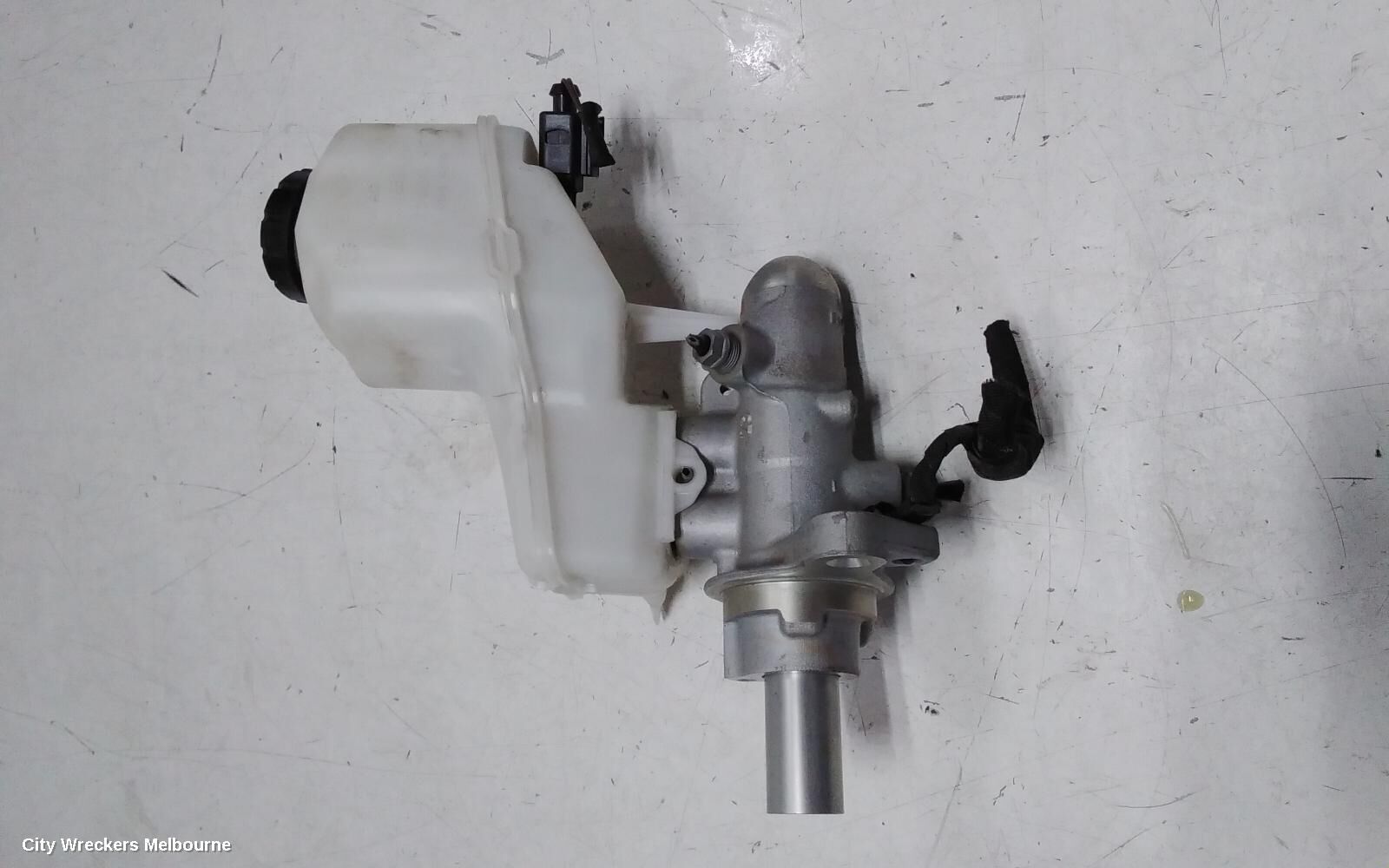 VOLKSWAGEN GOLF 2022 Brake Booster