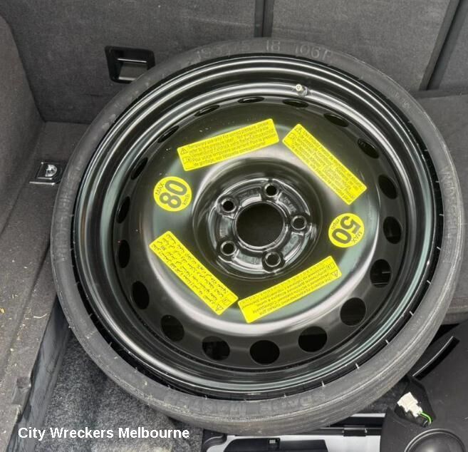 AUDI Q5 2010 Wheel Standard/Steel